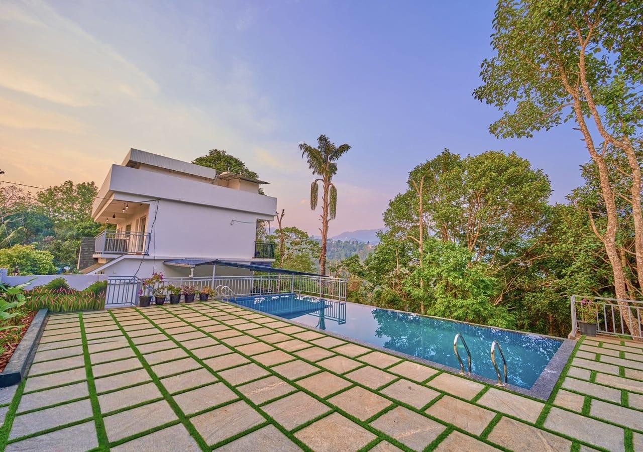 Modern Luxury 5BHK Pool Villa in Munnar – Premium Family Retreat