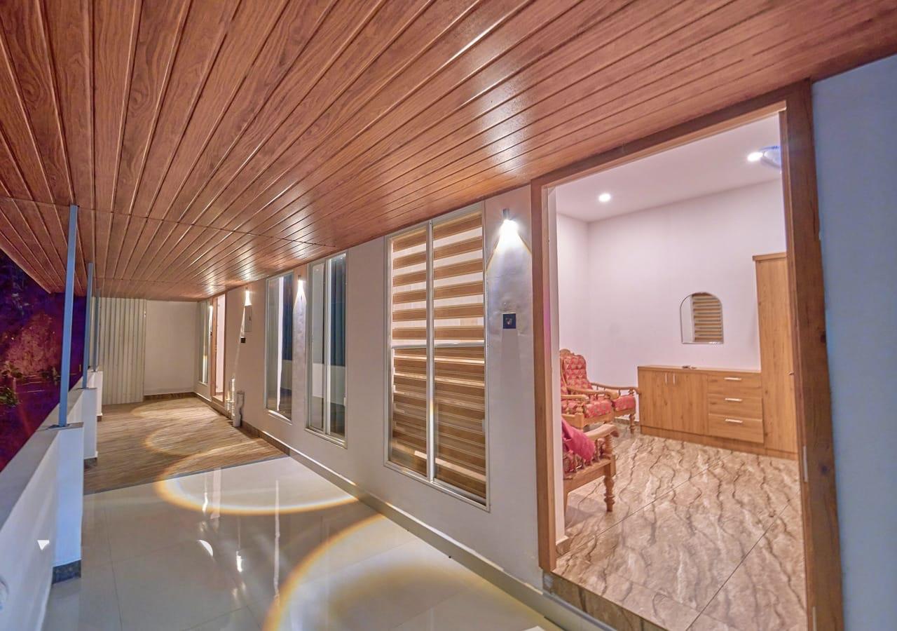Modern Luxury 5BHK Pool Villa in Munnar – Premium Family Retreat