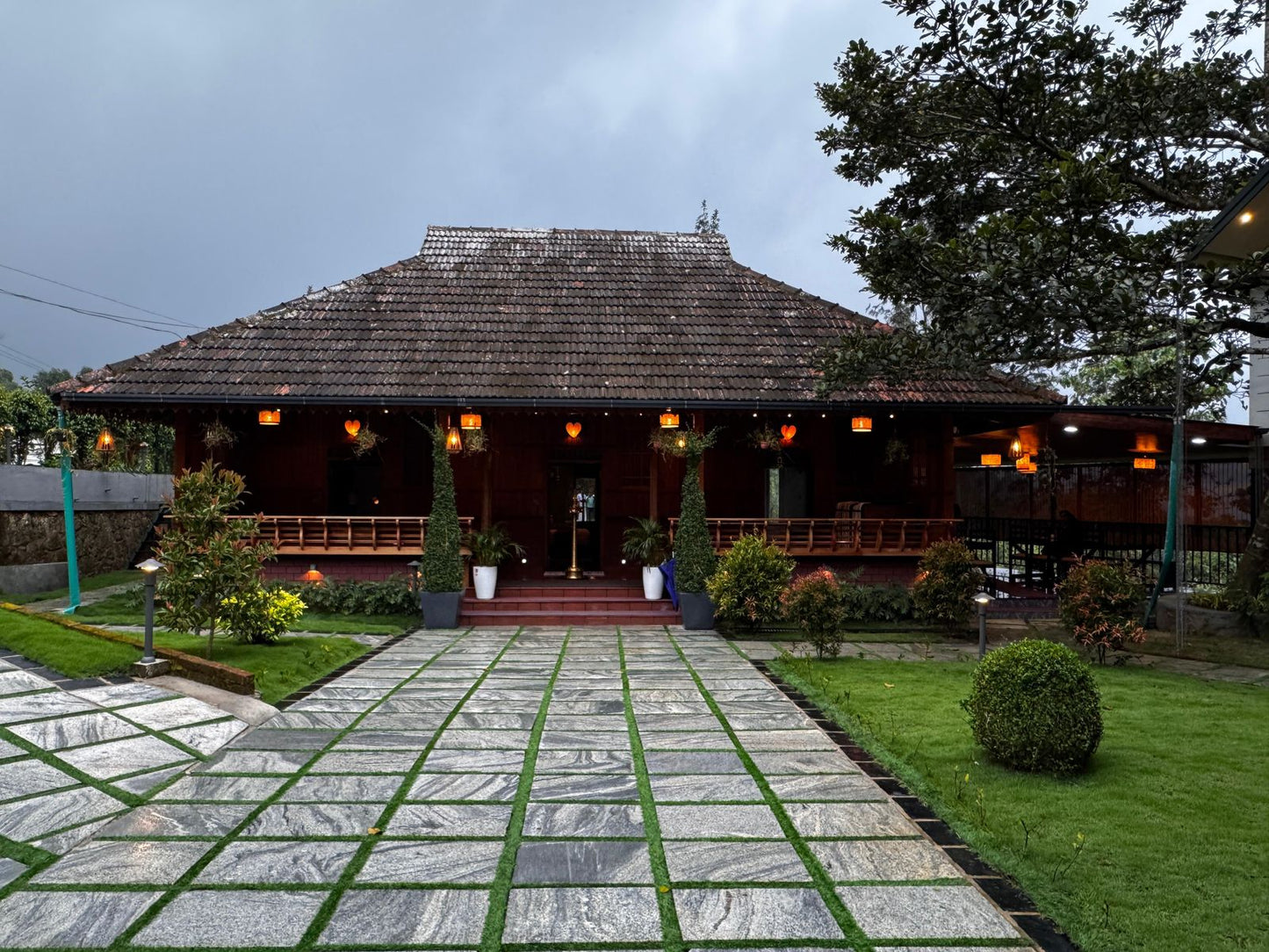 Heritage 5BHK Pool Villa in Manakulam, Munnar – Classic Kerala Style