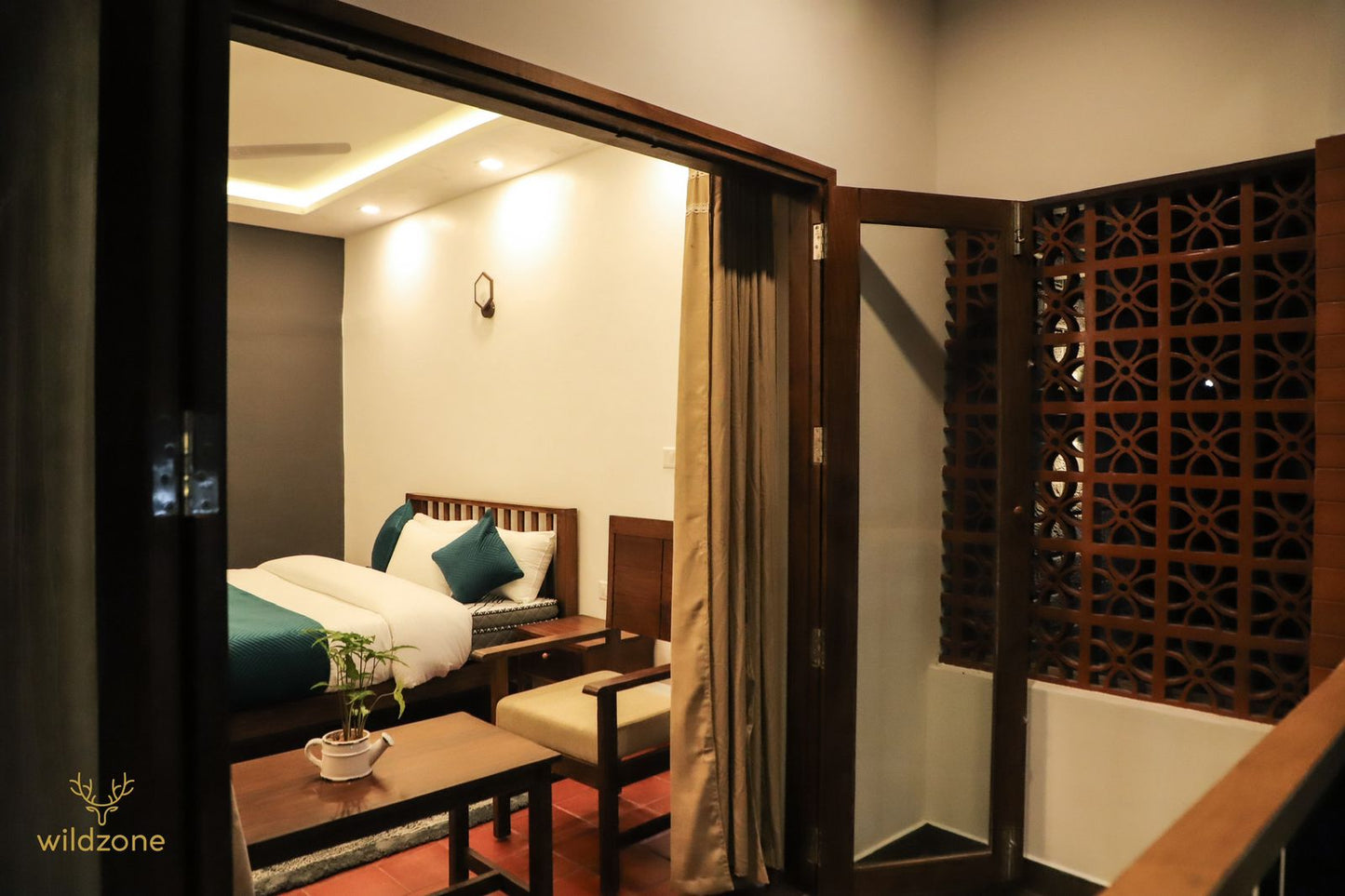 Munnar Luxury 6BHK Villa with Private Pool