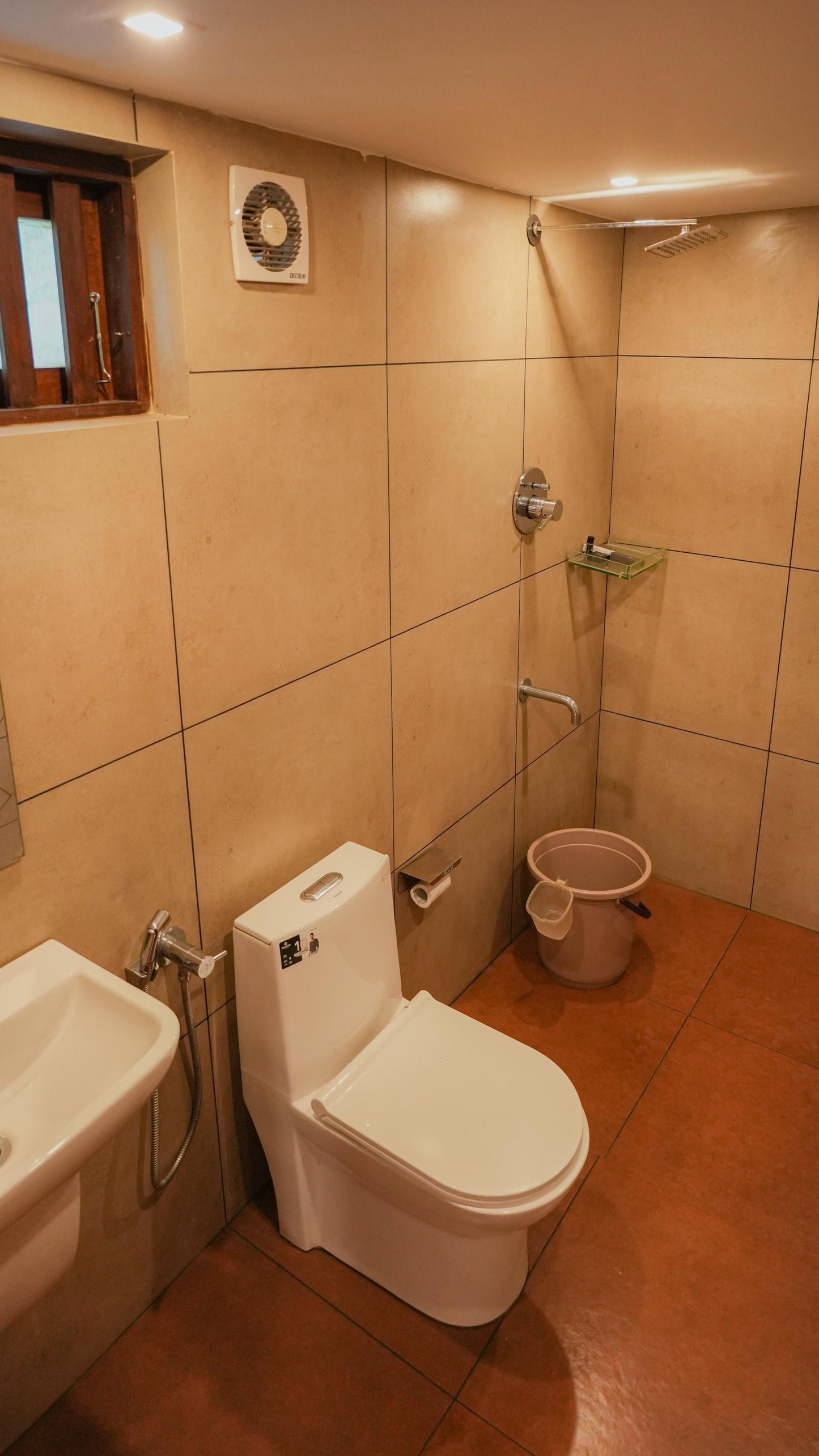 Munnar Luxury 6BHK Villa with Private Pool