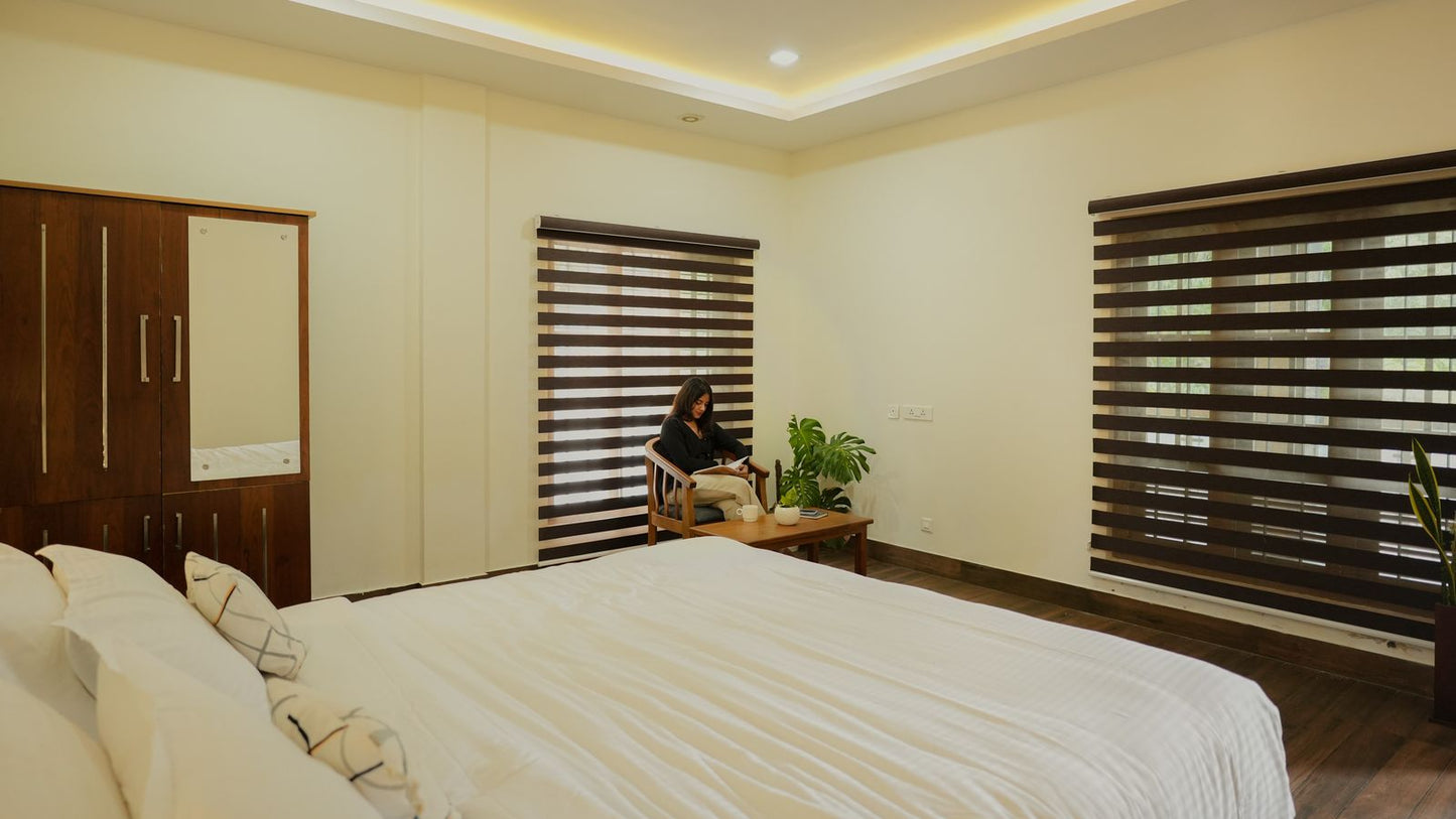 Luxury 6BHK Pool Villa in Munnar – Grand Family & Group Retreat