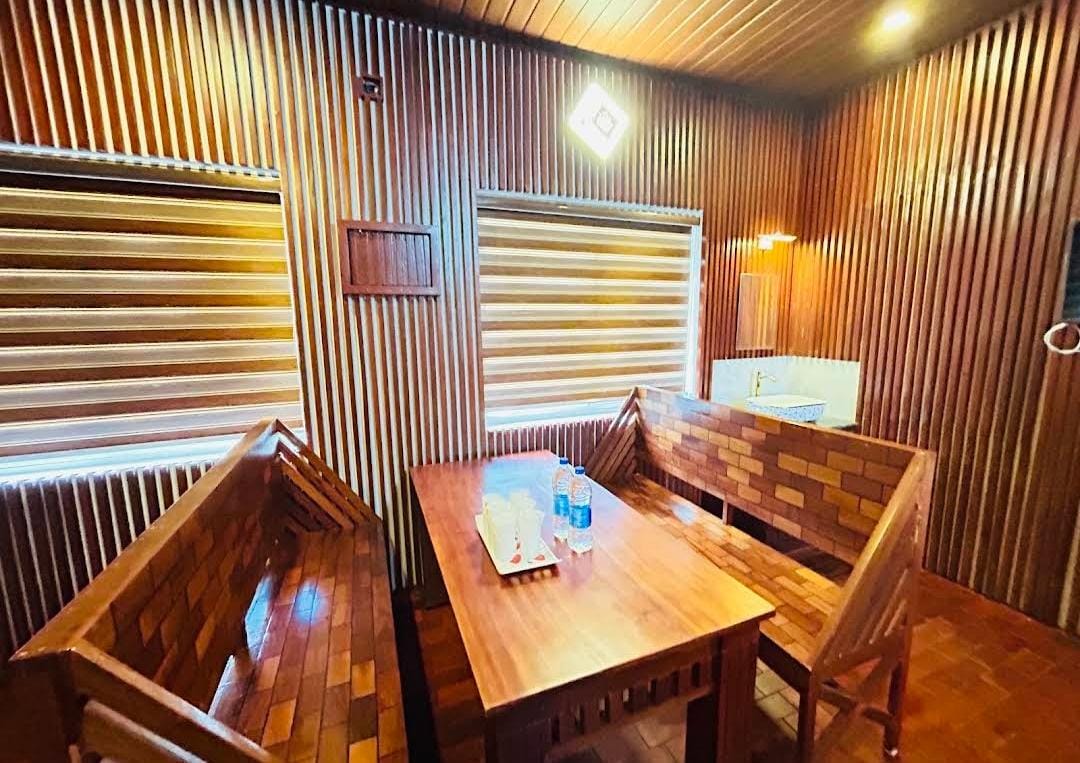 Luxury 5BHK Pool Villa in Vagamon – Large Family & Group Retreat