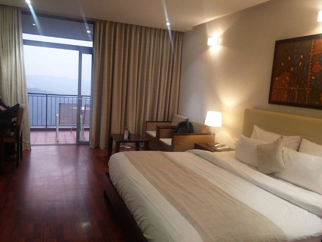 Ragamaya Resort Munnar | 5-Star Luxury Kerala
