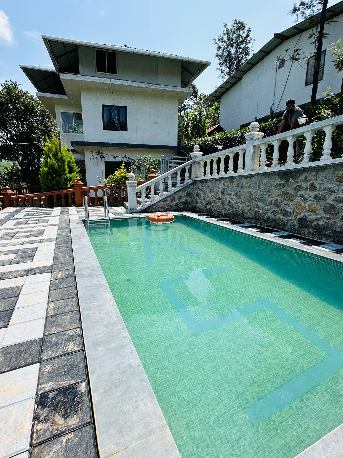 Vagamon Family Villa: 2 Rooms + Dorm & Private Pool Retreat